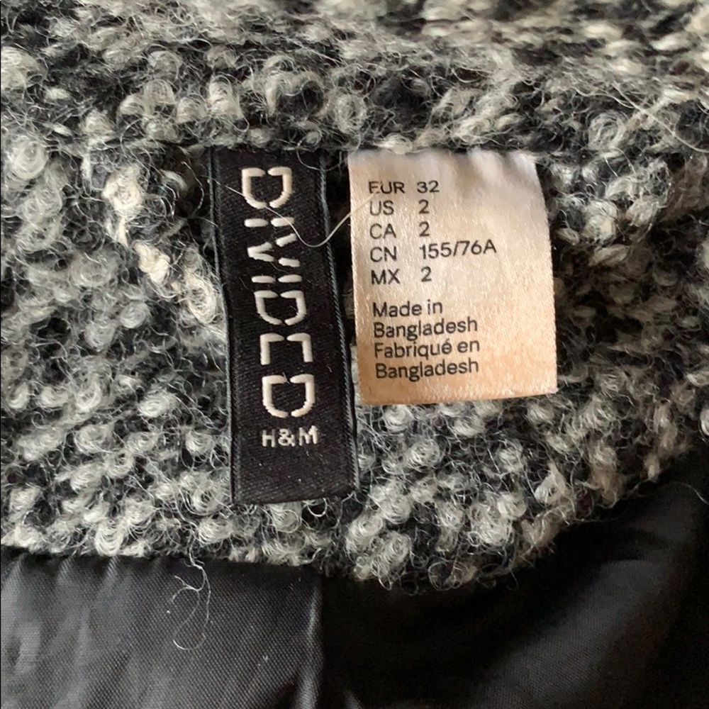 Asymmetrical Jacket - Picture 5 of 8